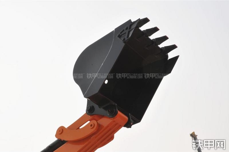 京城长野NS60C挖掘机局部