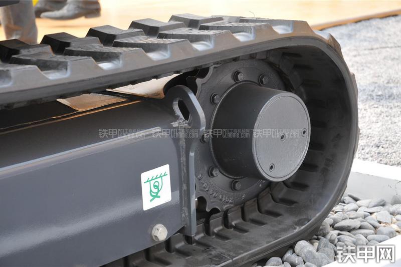 柳工CLG9035E挖掘机局部