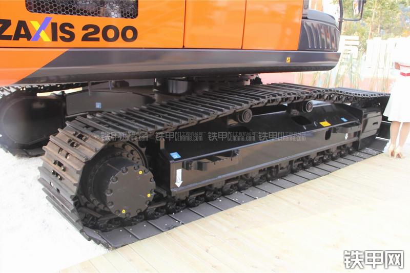 日立ZX200-5G挖掘机局部