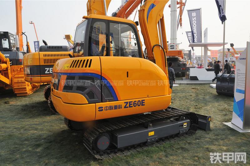 中联重科ZE60E挖掘机整机外观