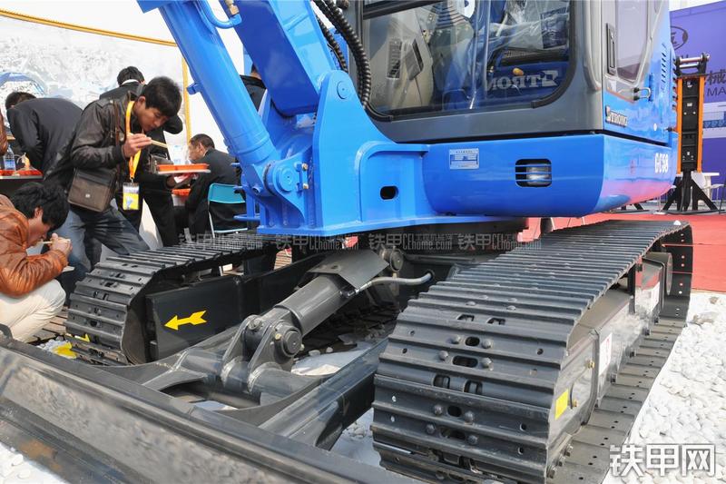 山重建机GC58-8挖掘机局部