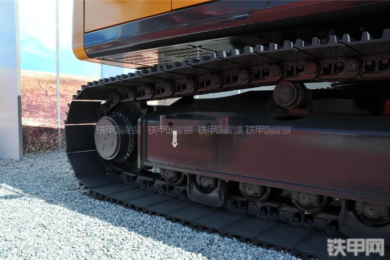 约翰迪尔E300LC挖掘机局部