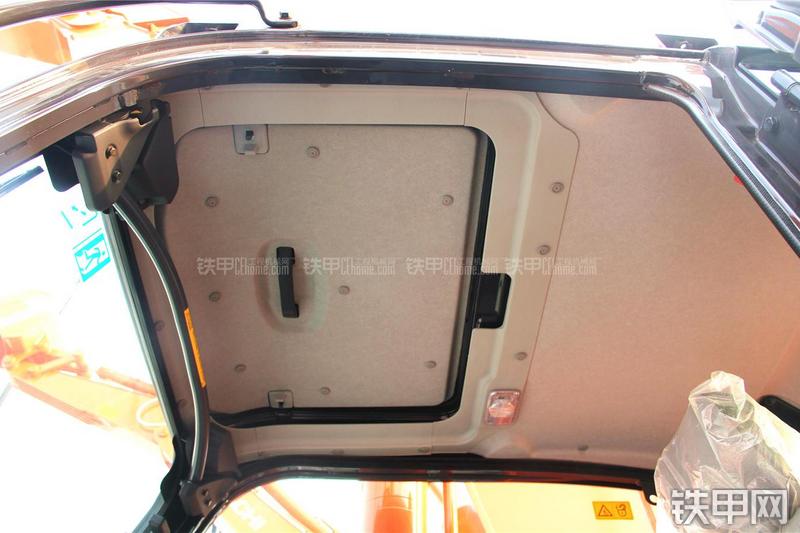 日立ZX360H-5G挖掘机局部