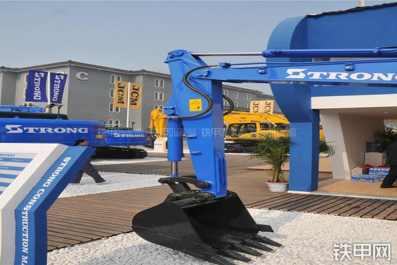 山重建机GC58-8挖掘机局部