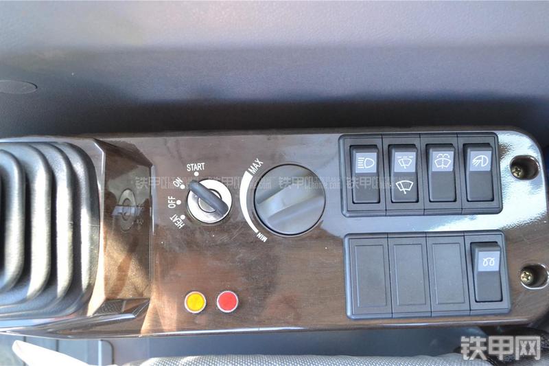 三一重工SY205C-9挖掘机局部