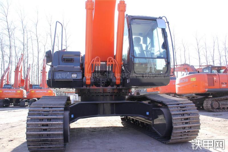 日立ZX330-5G挖掘机局部