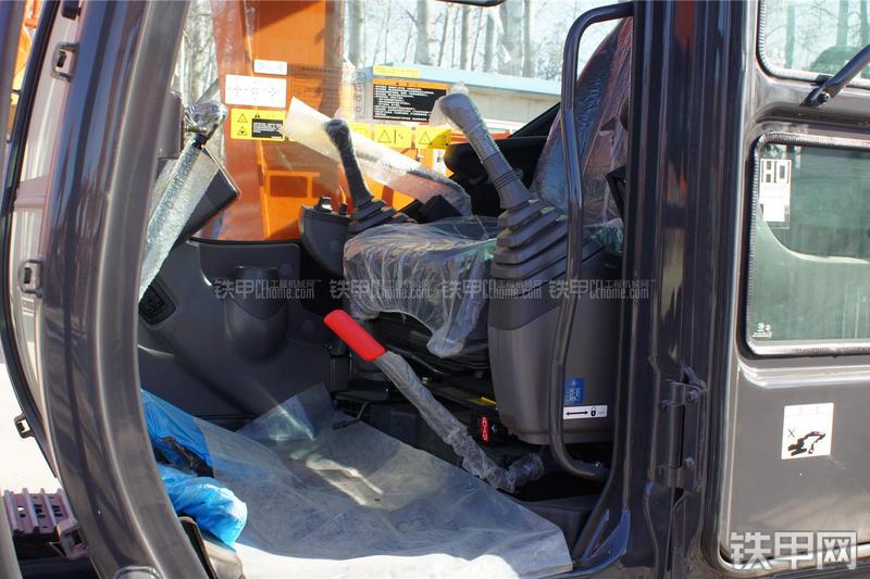 日立ZX60-5G挖掘机局部