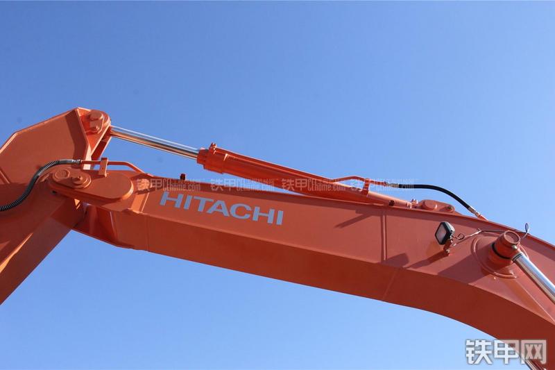 日立ZX330-5G挖掘机局部