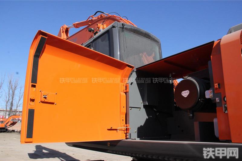 日立ZX330-5G挖掘机局部