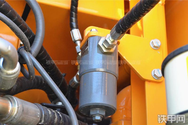 三一重工SY365H-9挖掘机局部