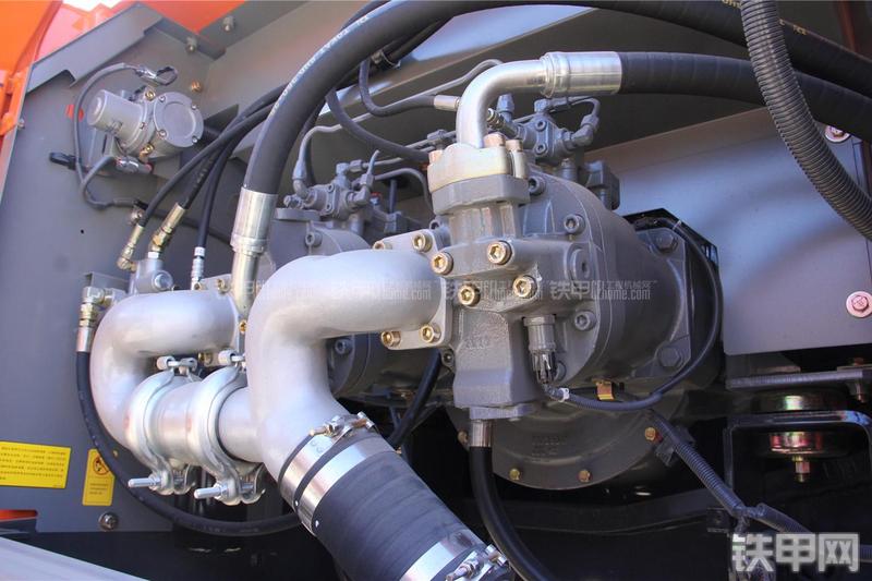 日立ZX330-5G挖掘机局部