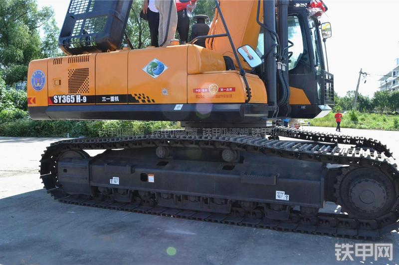 三一重工SY365H-9挖掘机局部