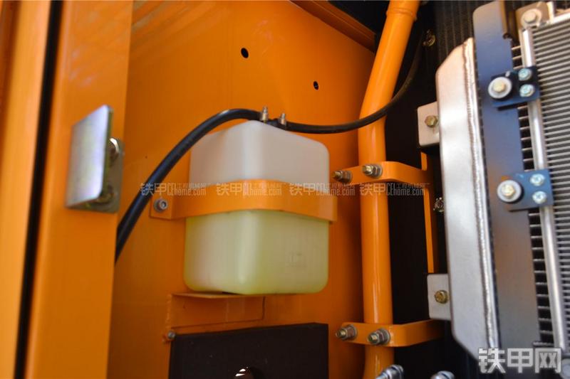 三一重工SY205C-9挖掘机局部