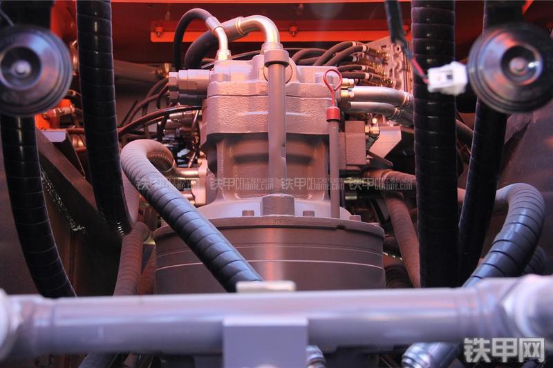 日立ZX330-5G挖掘机局部