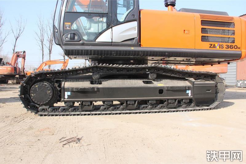 日立ZX360H-5G挖掘机局部