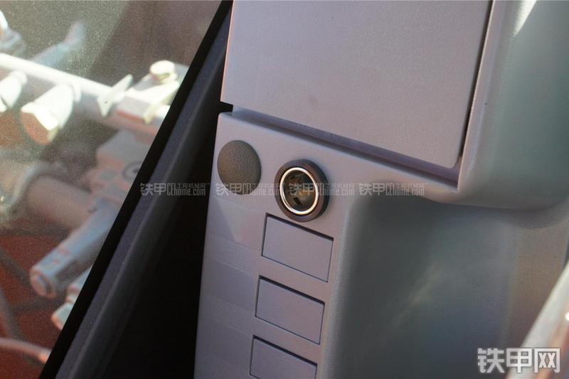 日立ZX60-5G挖掘机局部