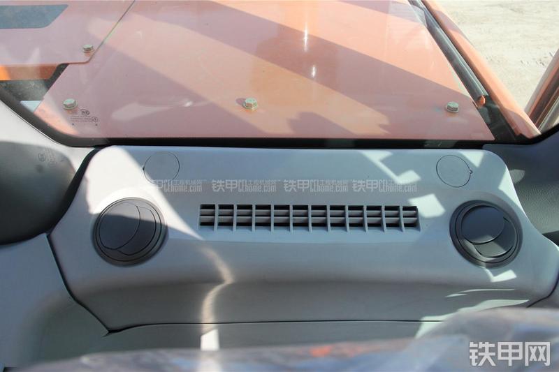 日立ZX360H-5G挖掘机局部