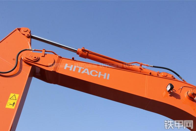 日立ZX360H-5G挖掘机局部