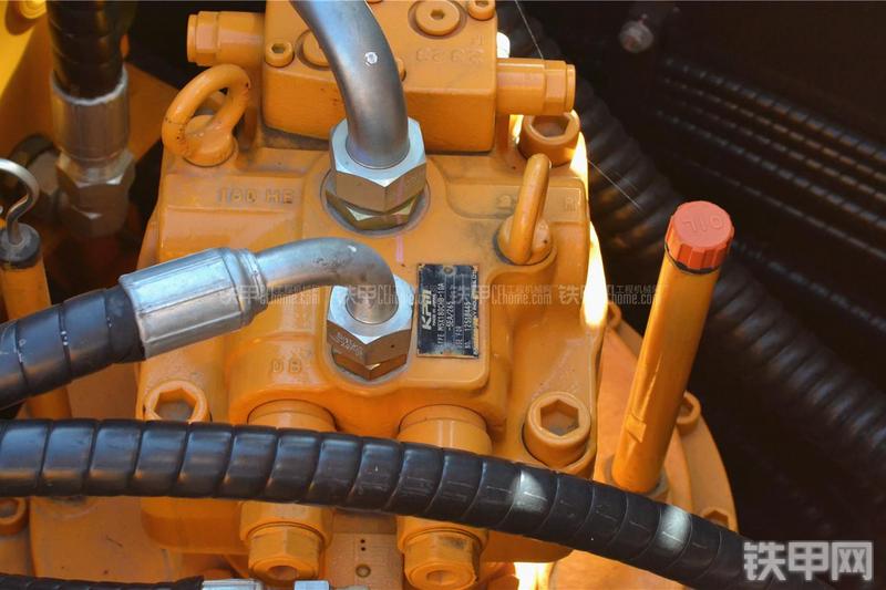 三一重工SY365H-9挖掘机局部