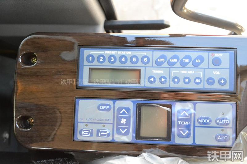 三一重工SY205C-9挖掘机局部