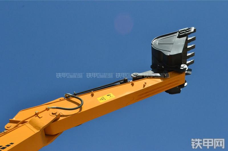 三一重工SY205C-9挖掘机局部