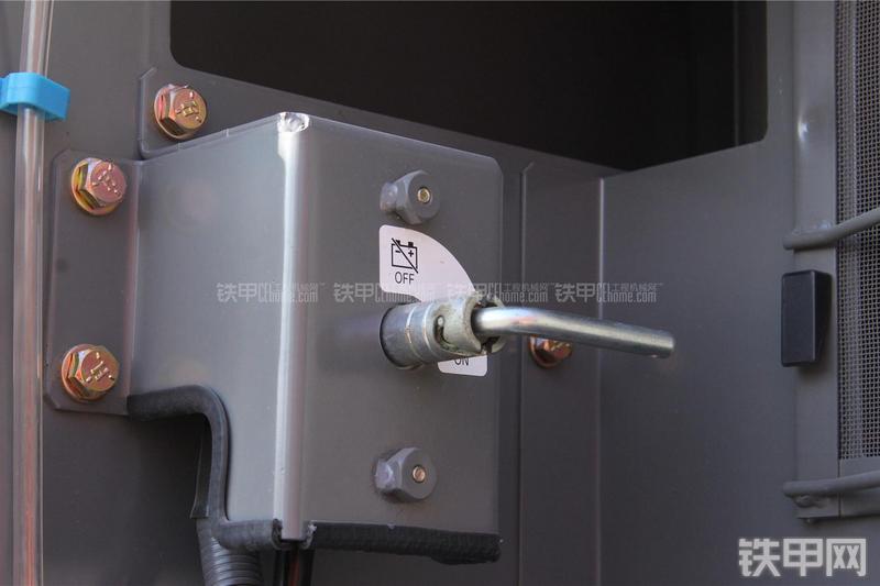 日立ZX360H-5G挖掘机局部