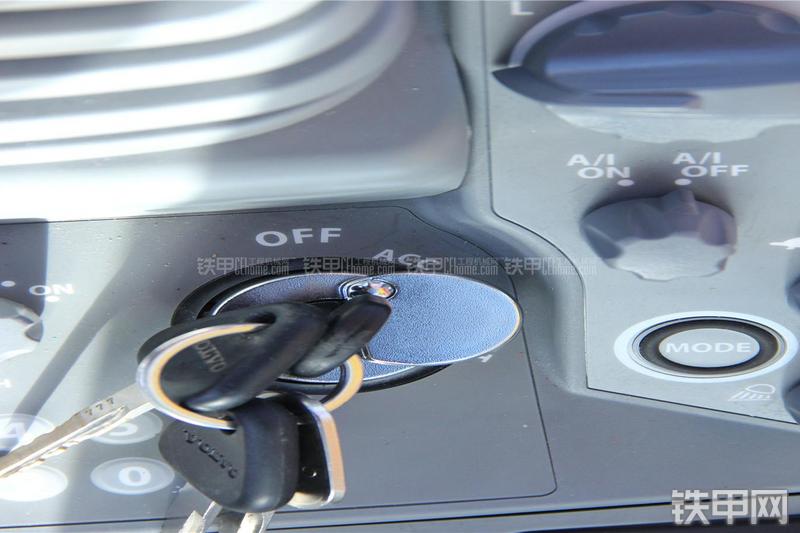 日立ZX330-5G挖掘机局部