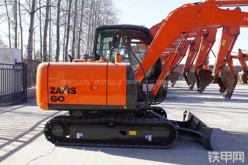 日立ZX60-5G挖掘机整机外观