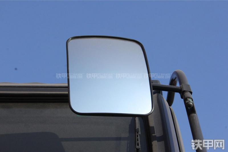 日立ZX360H-5G挖掘机局部