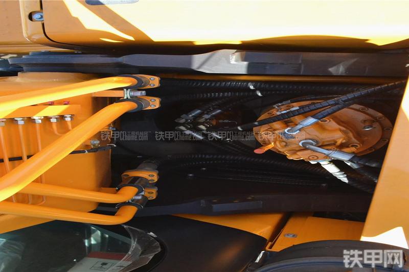 三一重工SY365H-9挖掘机局部