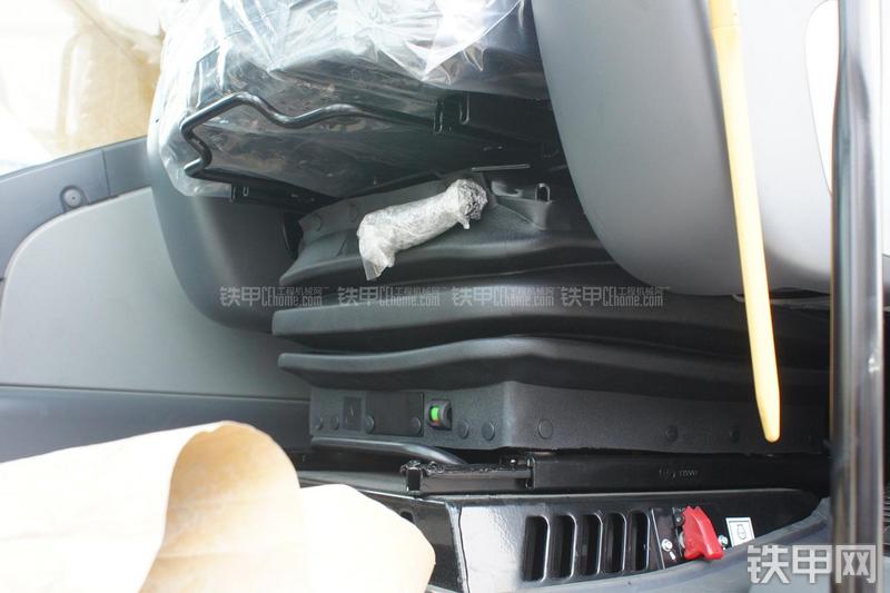 卡特彼勒336D2液压挖掘机局部