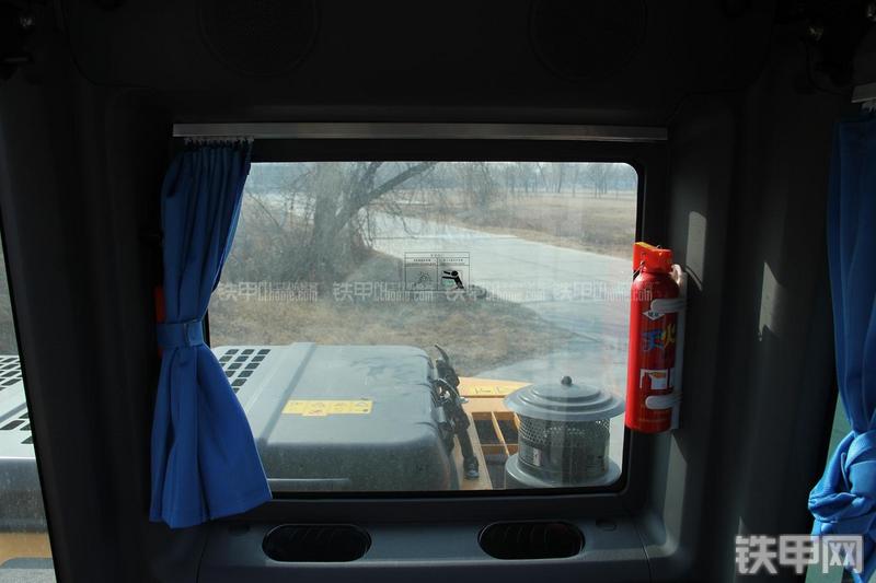 三一重工SY155C-9挖掘机局部