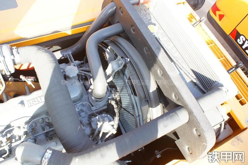 三一重工SY235C-9挖掘机局部