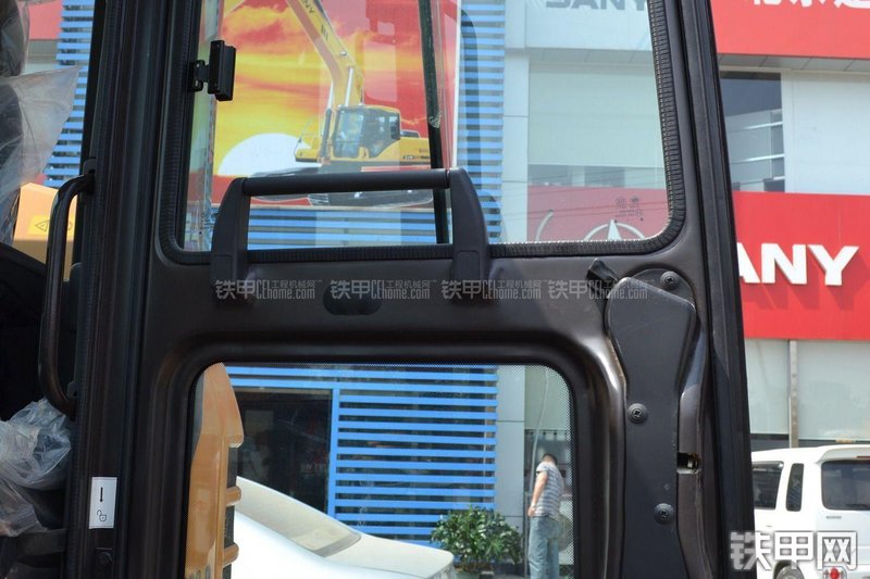 三一重工SY60C-9挖掘机局部