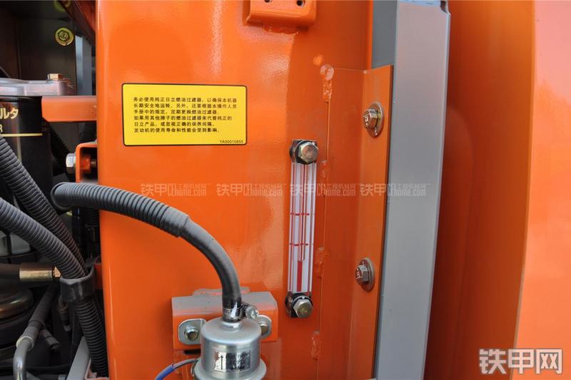 日立ZX70-5G挖掘机局部