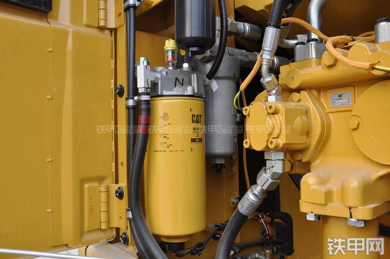 卡特彼勒320D2液压挖掘机局部