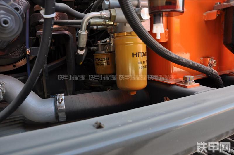 日立ZX70-5G挖掘机局部