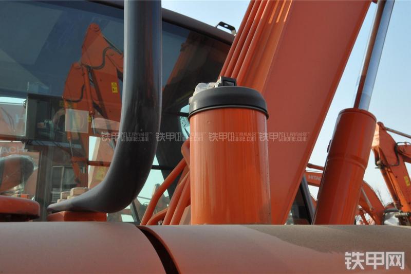 日立ZX70-5G挖掘机局部