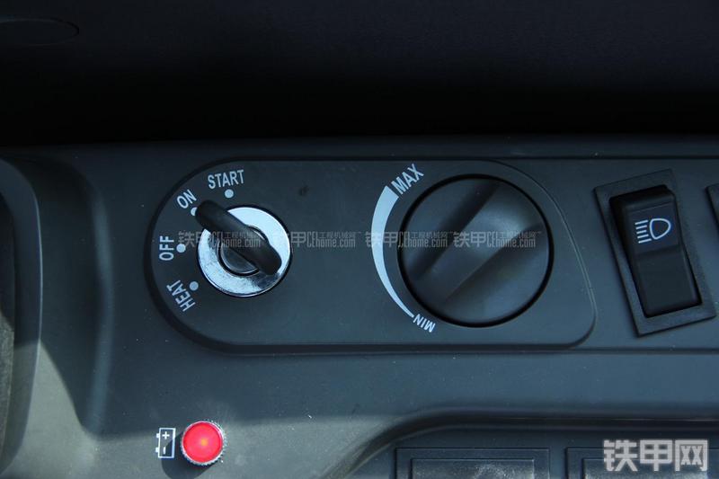 三一重工SY155C-9挖掘机局部