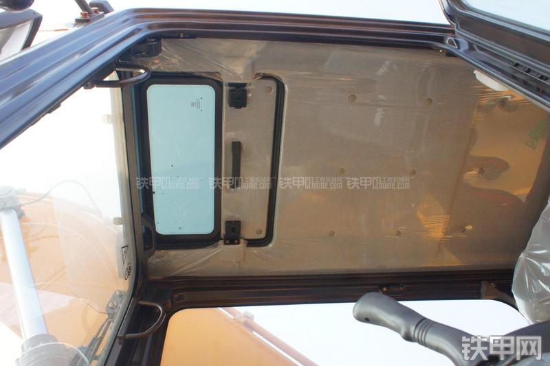 三一重工SY195C-9挖掘机局部