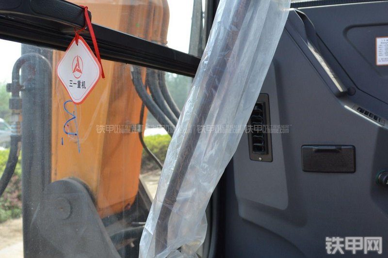 三一重工SY60C-9挖掘机局部