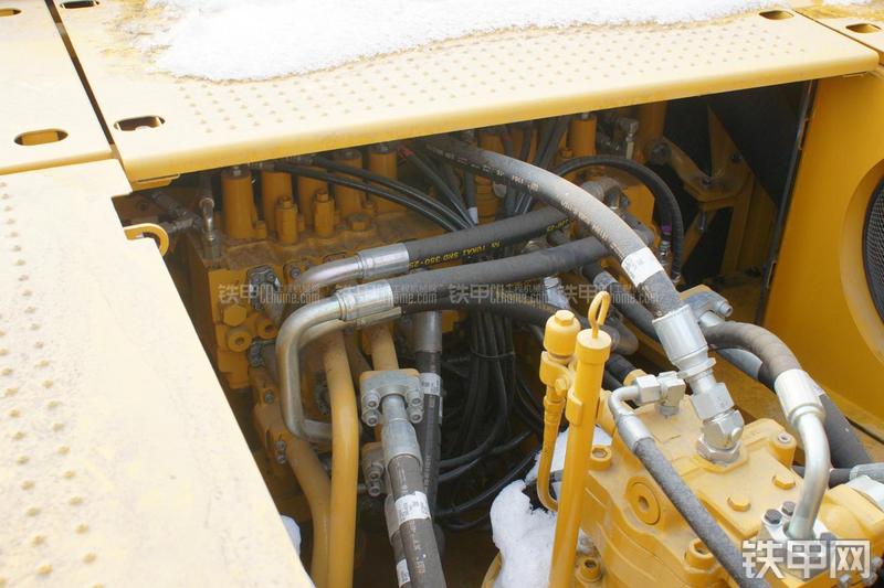 卡特彼勒336D2液压挖掘机局部