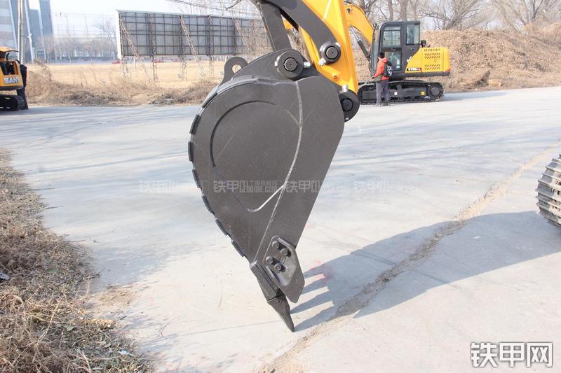 三一重工SY155C-9挖掘机局部