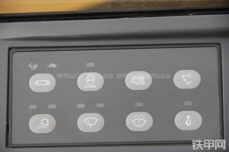 卡特彼勒340DL液压挖掘机局部