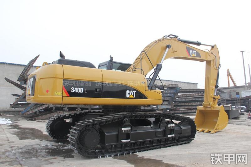 卡特彼勒340DL液压挖掘机整机外观