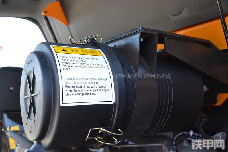 三一重工SY55C-9挖掘机局部