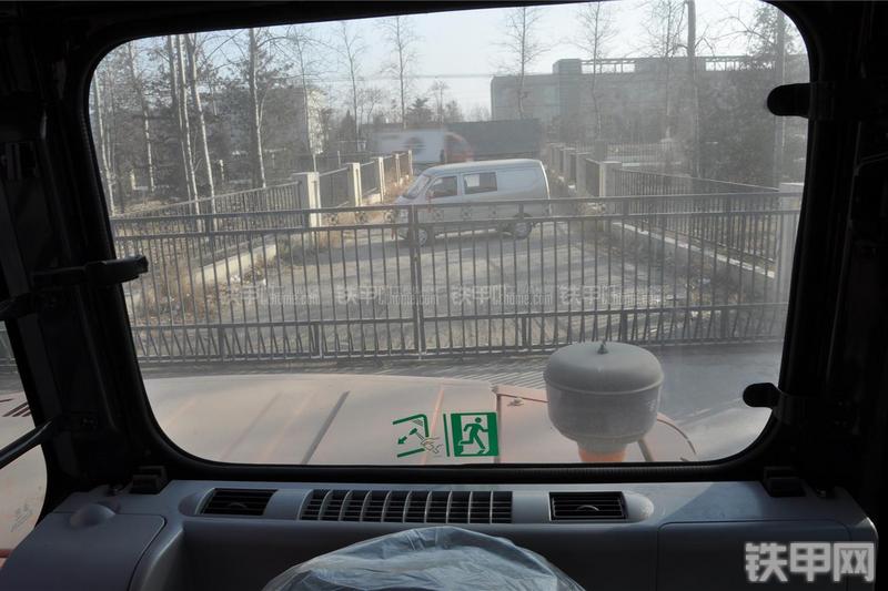 日立ZX70-5G挖掘机局部