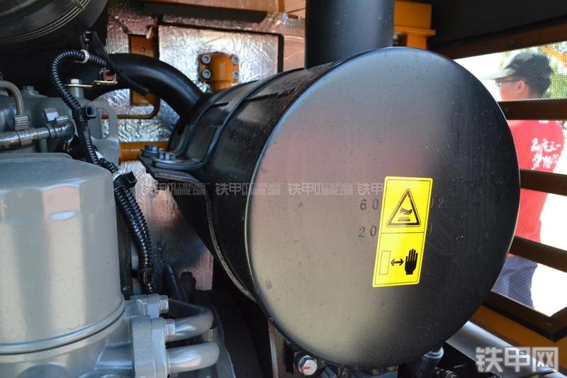 三一重工SY55C-9挖掘机局部