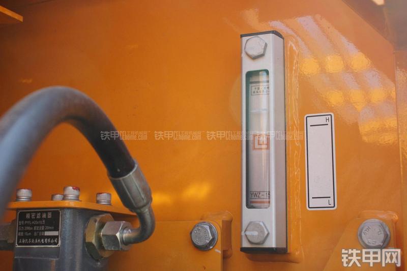 三一重工SY195C-9挖掘机局部