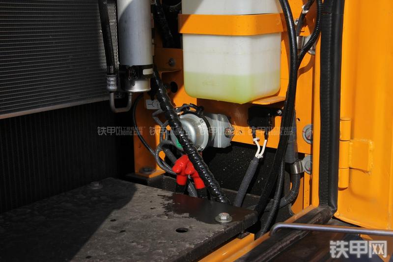 三一重工SY155C-9挖掘机局部